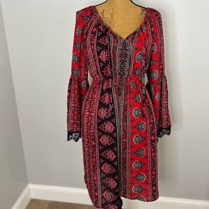 Venus Paisley NWOT V Neck Boho sz 12 long sleeve red with black lace